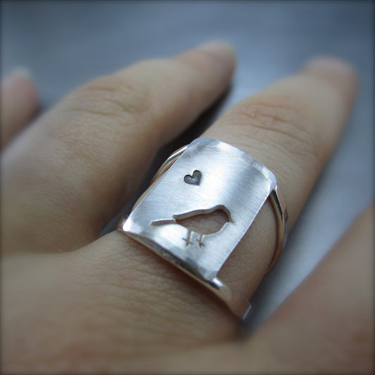 Elegant Ring for Every Occasion