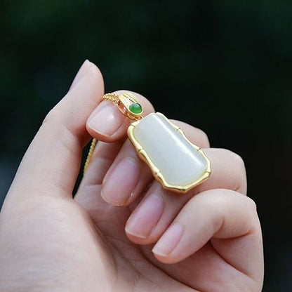 Romantic Pendant for Special Moments