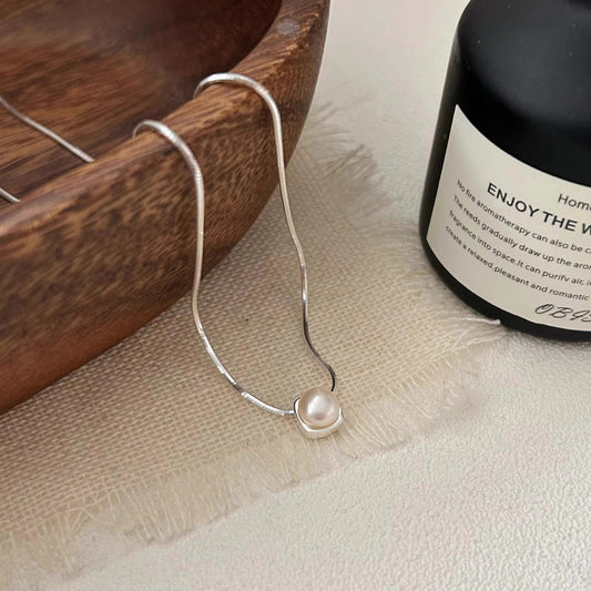 Charming Pearl Necklace for Any Occasion