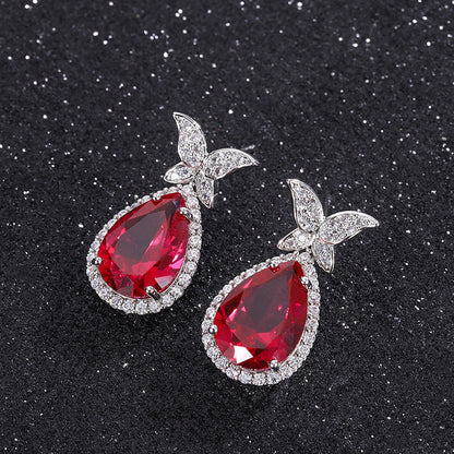 Charming Earring for Any Occasion