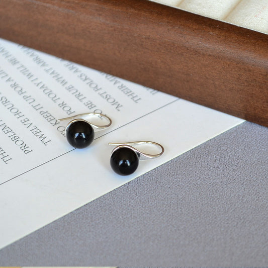 Romantic Silver Earring for Special Moments