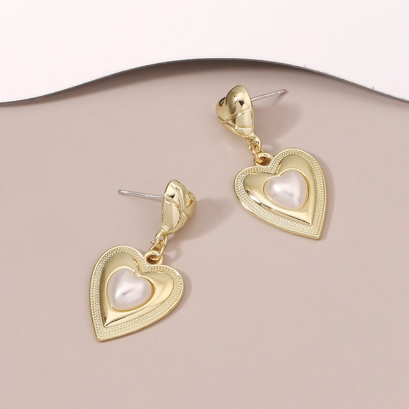 Vintage Handmade Gold Earring