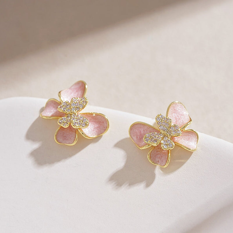 Romantic Earring for Special Moments