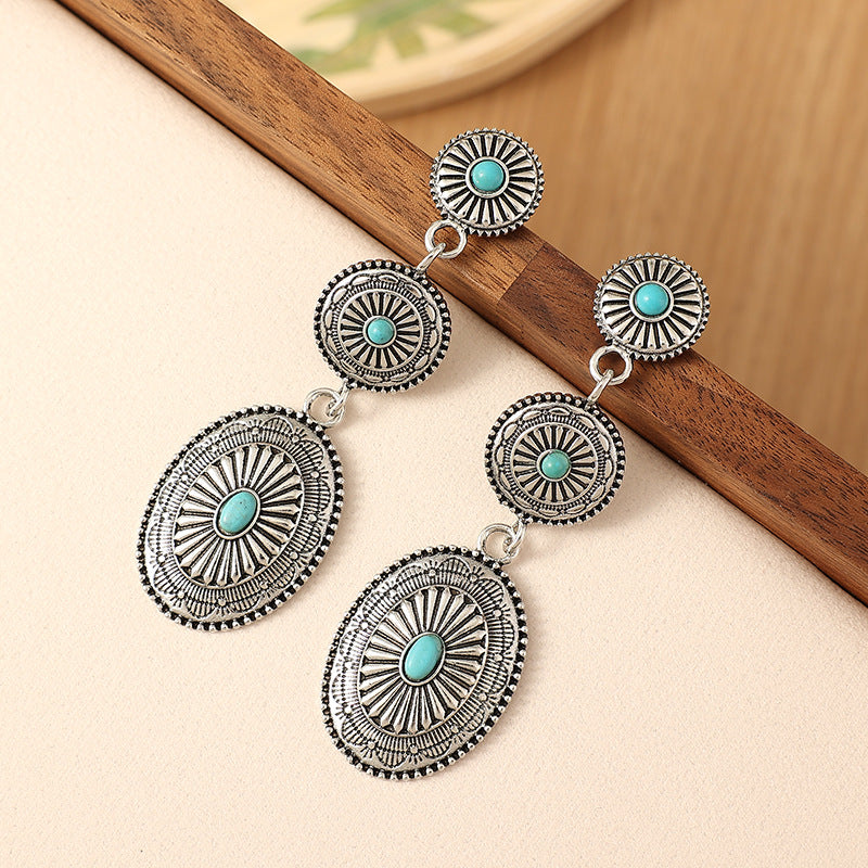 Beautiful Silver Earring with Unique Style