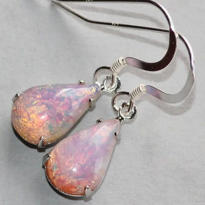 Charming Gold Earring for Any Occasion