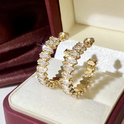 Classic Earring with Timeless Appeal