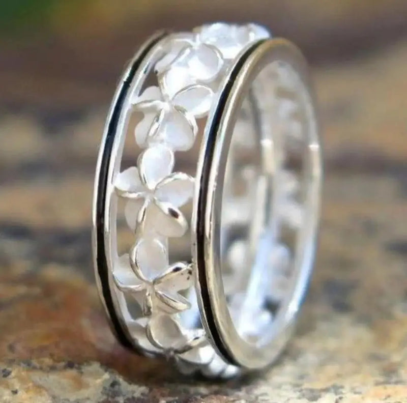 Classic Ring with Timeless Appeal