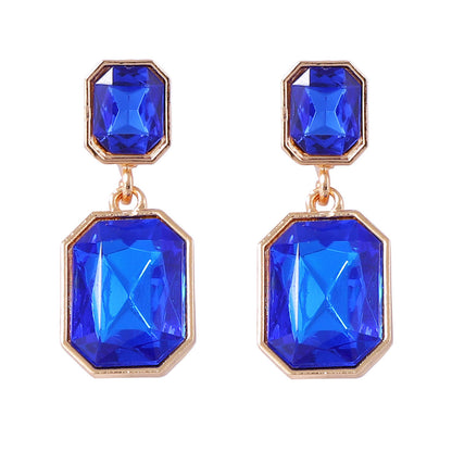 Charming Piece for Any Occasion