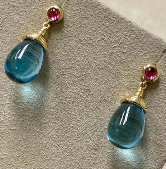 Classic Earring with Timeless Appeal