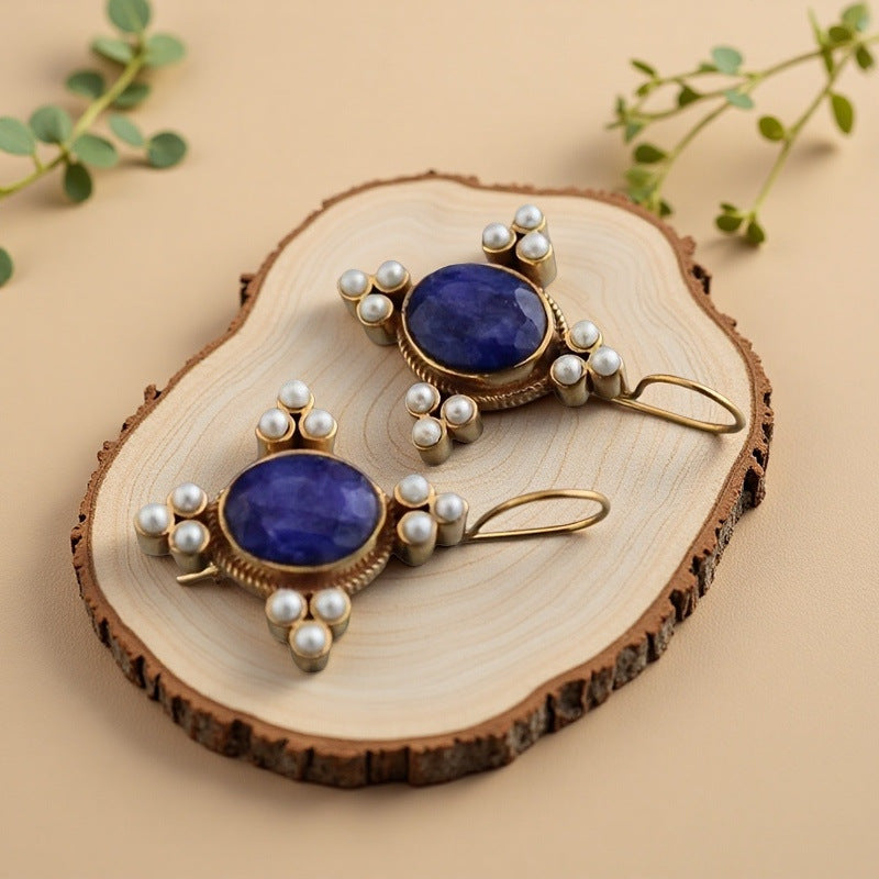 Classic Pearl Earring with Timeless Appeal