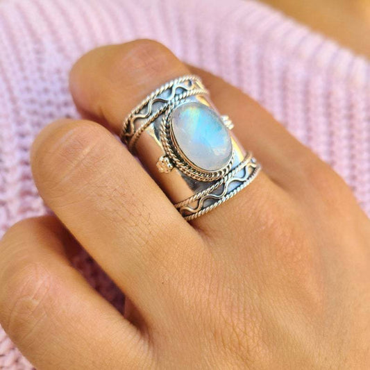 Romantic Silver Ring for Special Moments