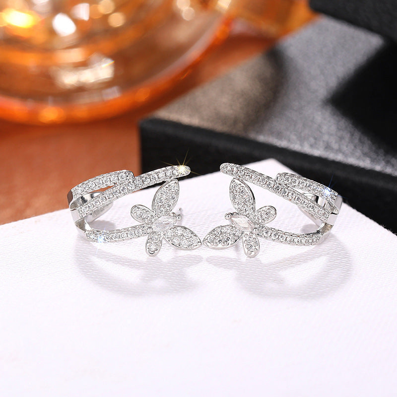 Stunning Earring for Daily Wear