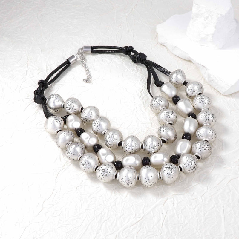 Stunning Gold Necklace for Daily Wear