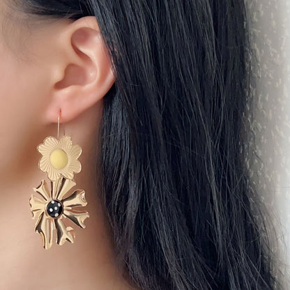 Stunning Earring for Daily Wear