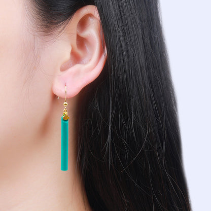 Romantic Gold Earring for Special Moments