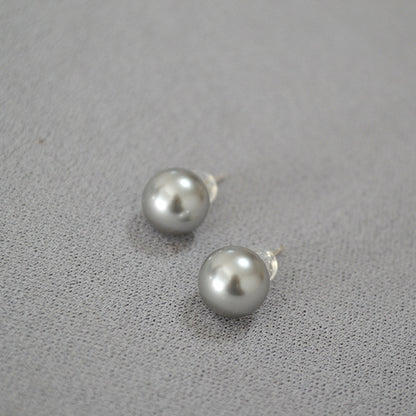 Romantic Silver Earring for Special Moments