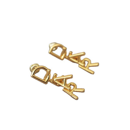 Romantic Silver Earring for Special Moments