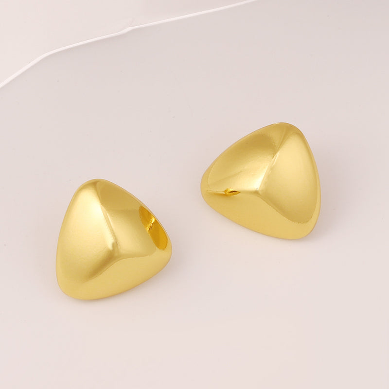Vintage Handmade Gold Earring