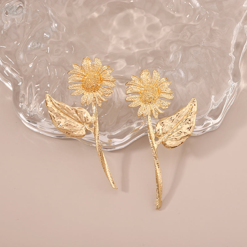 Elegant Earring for Every Occasion