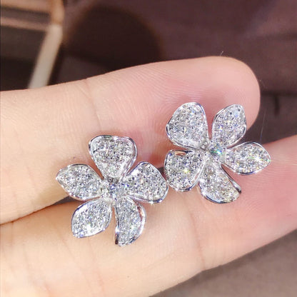 Romantic Earring for Special Moments