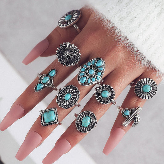 Beautiful Set with Unique Style