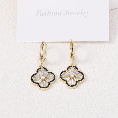 Elegant Earring for Every Occasion