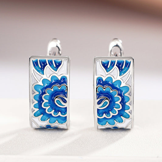 Beautiful Piece with Unique Style