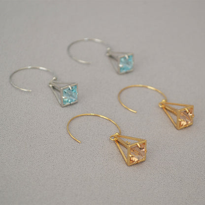 Stunning Gold Earring for Daily Wear