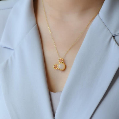 Stunning Gold Necklace for Daily Wear