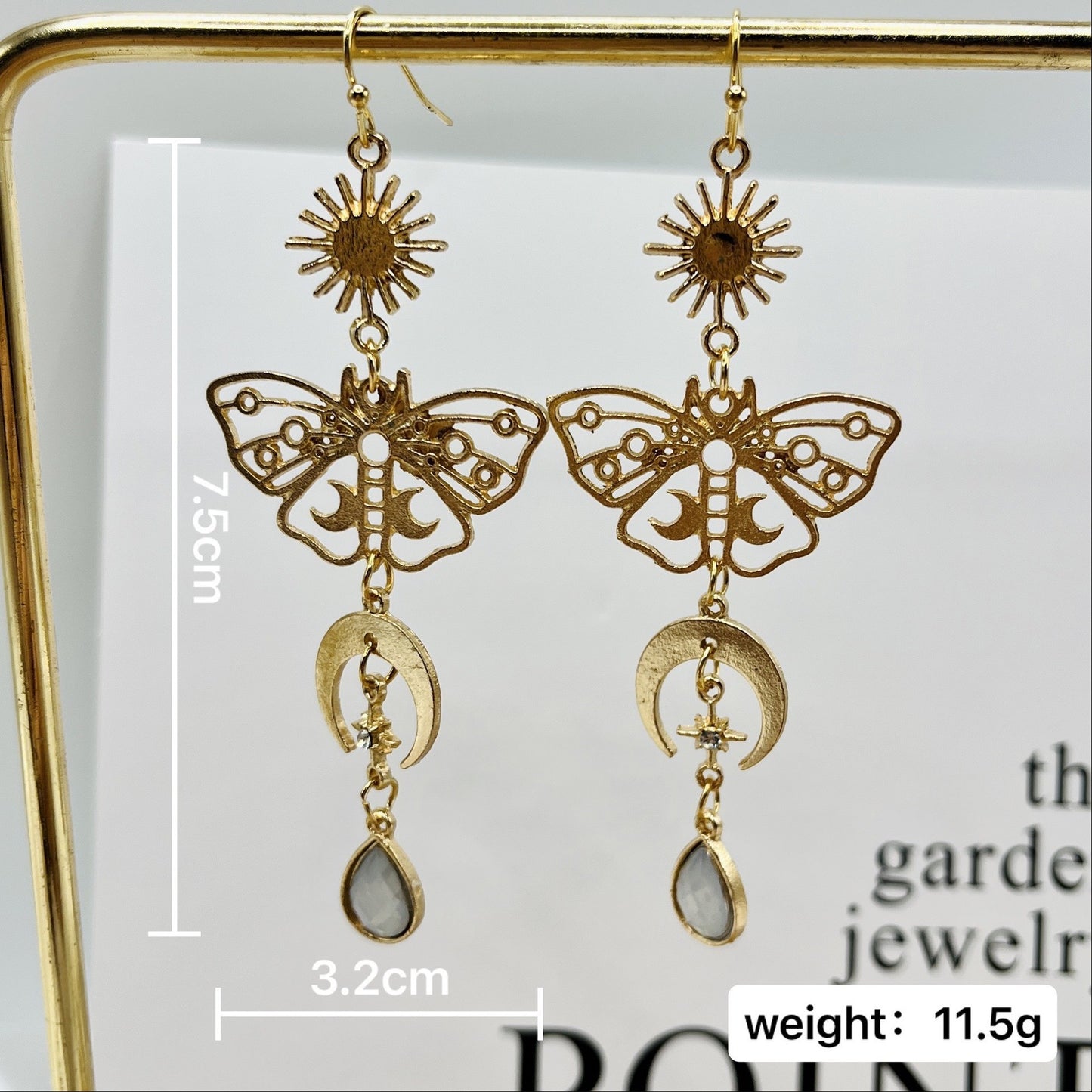 Stunning Earring for Daily Wear