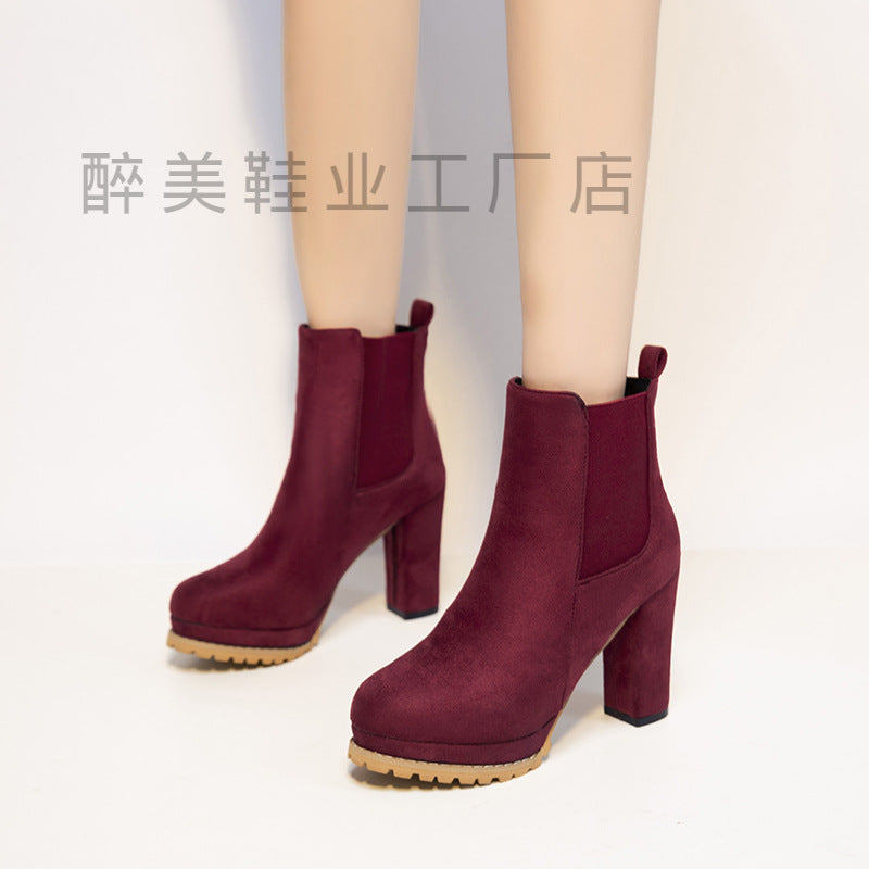Graceful Orthopedic Boots for Modern Look