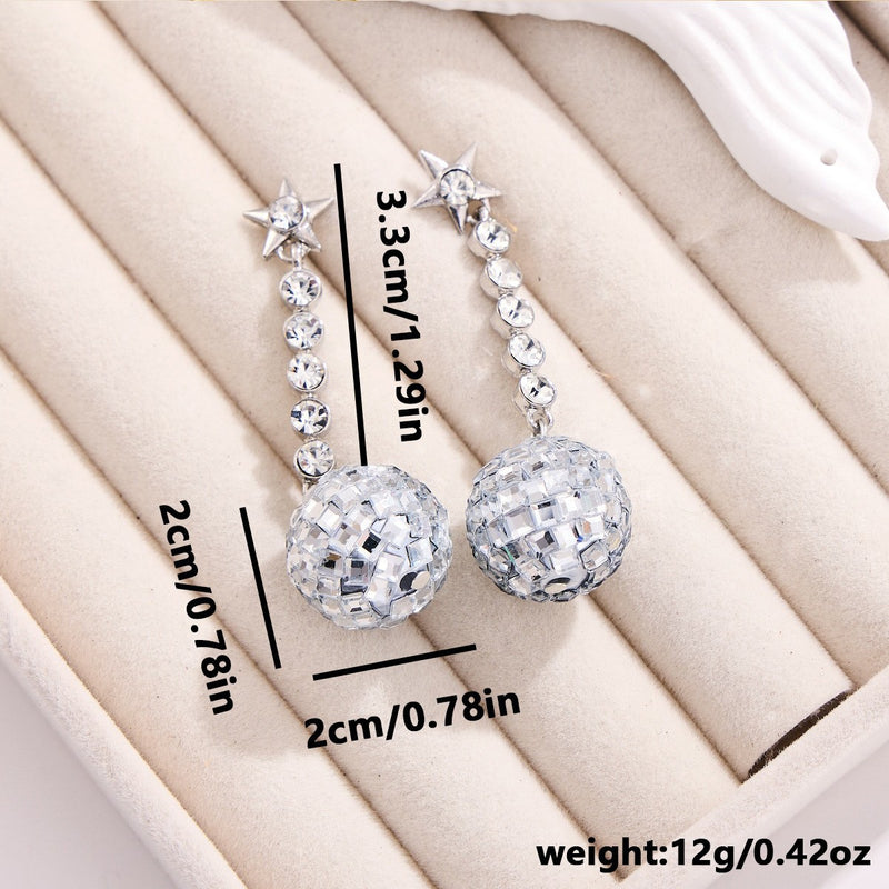 Charming Earring for Any Occasion