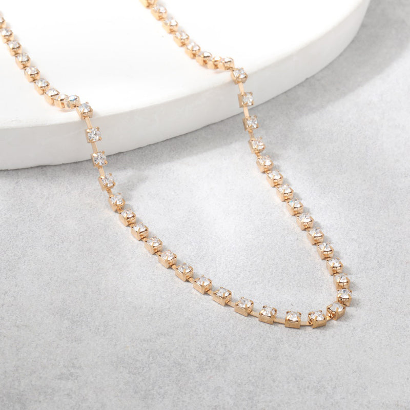 Classic Gold Necklace with Timeless Appeal