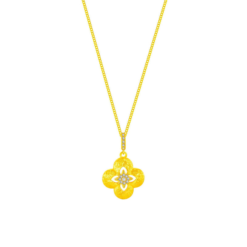 Charming Gold Necklace for Any Occasion