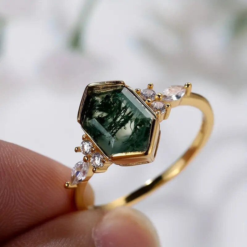 Stunning Piece for Daily Wear