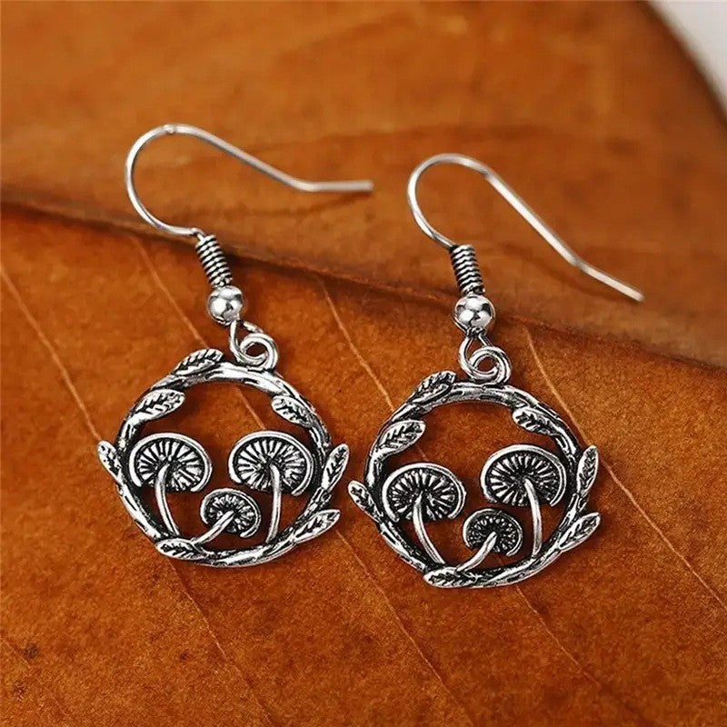 Charming Earring for Any Occasion