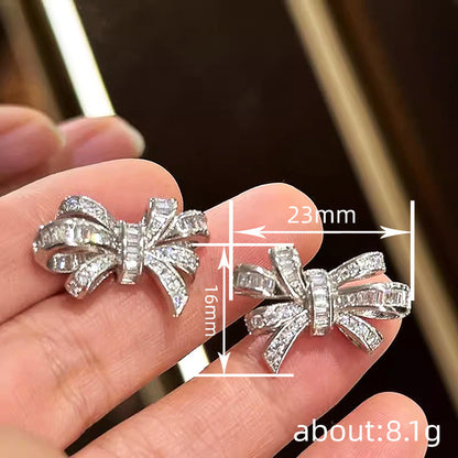 Charming Piece for Any Occasion