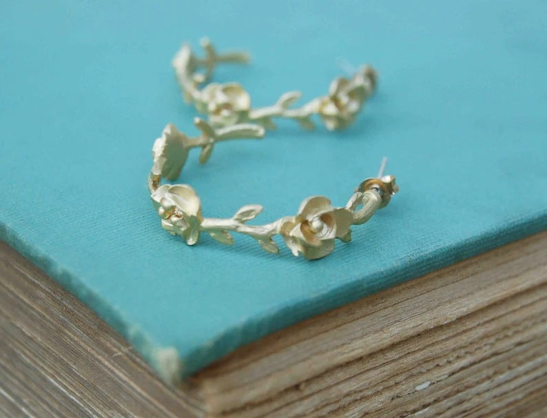 Romantic Earring for Special Moments