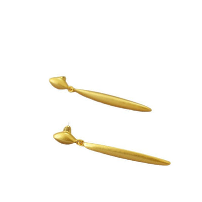 Beautiful Gold Earring with Unique Style