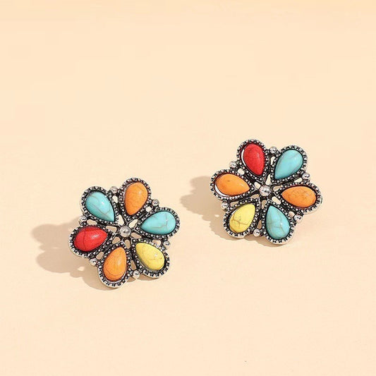 Classic Earring with Timeless Appeal