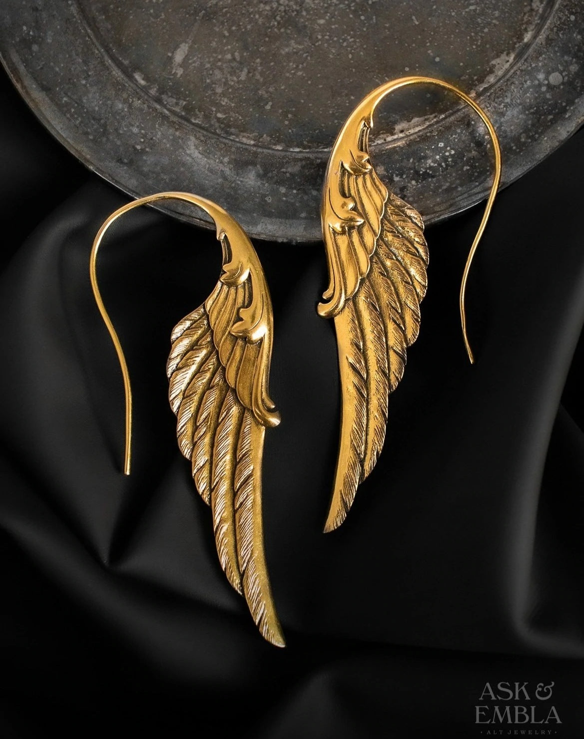 Stunning Earring for Daily Wear