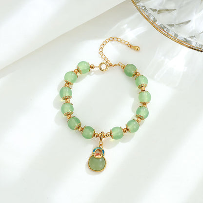 Classic Silver Bracelet with Timeless Appeal