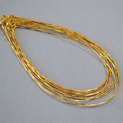 Stunning Gold Necklace for Daily Wear
