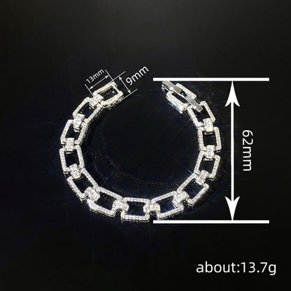 Beautiful Bracelet with Unique Style