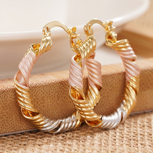 Charming Piece for Any Occasion