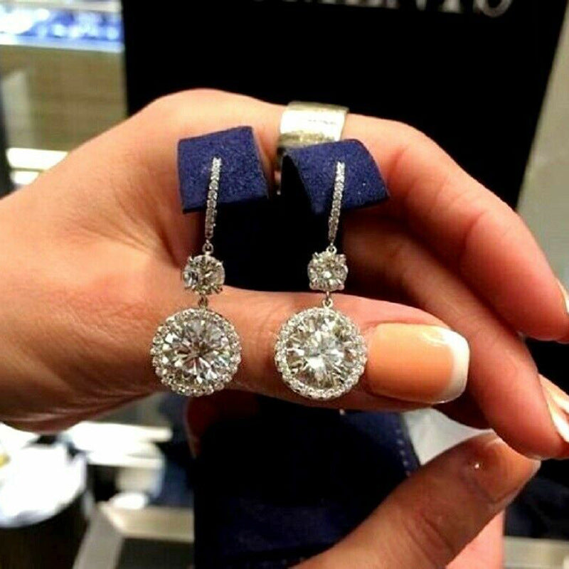 Elegant Earring for Every Occasion