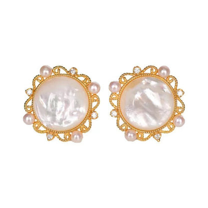 Elegant Gold Earring for Every Occasion