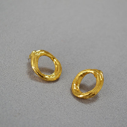 Beautiful Gold Earring with Unique Style