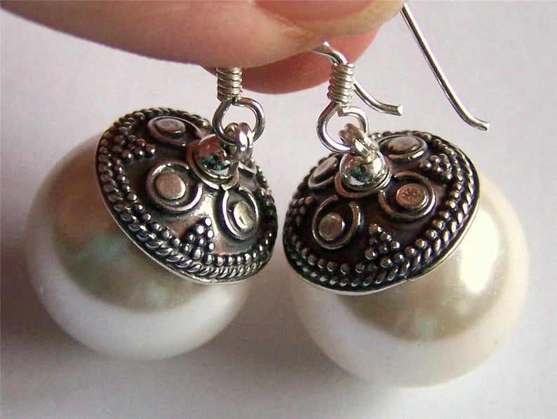Vintage Handmade Pearl Earring