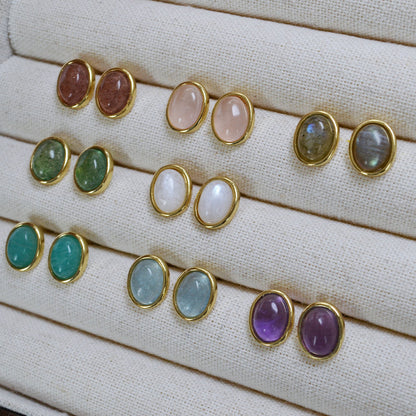 Stunning Gold Earring for Daily Wear